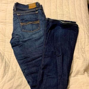 Lucky brand Charlie baby boot jeans sz 8/29